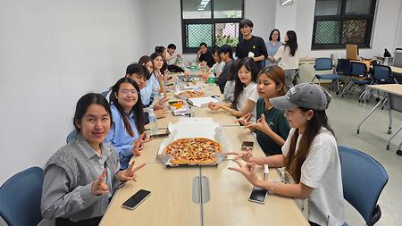 2025학년도 봄학기 정규과정 수료 모임 이미지